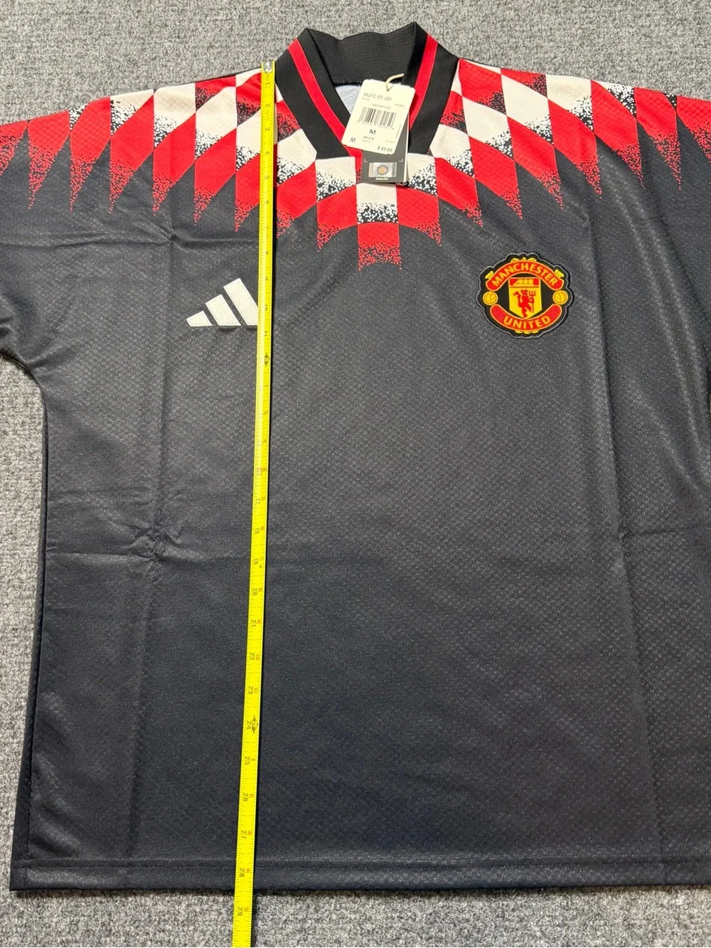 adidas Men's Manchester United 2026 Alternate Jersey Size Medium NWT EPL